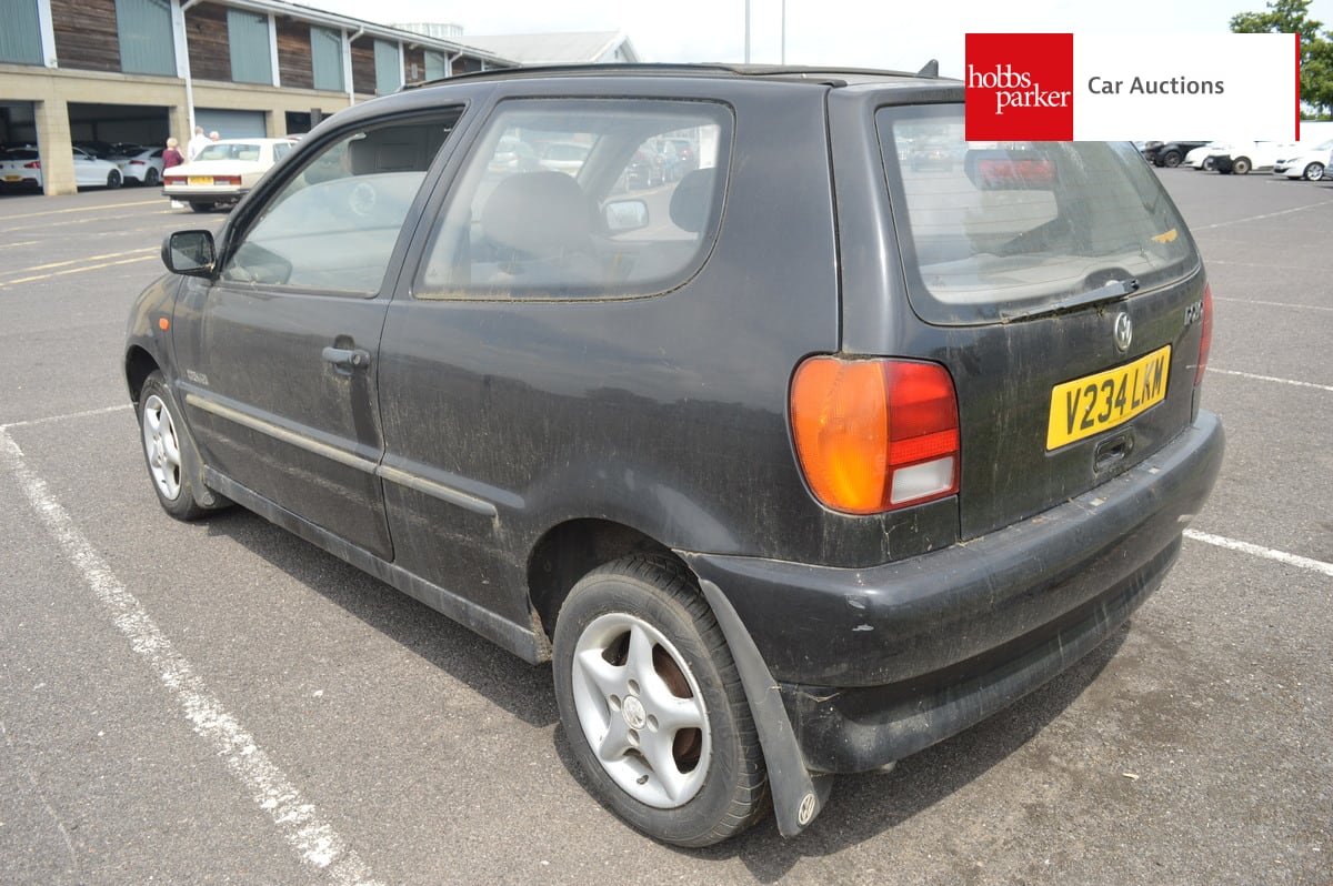 VOLKSWAGEN POLO 1.0L image 5
